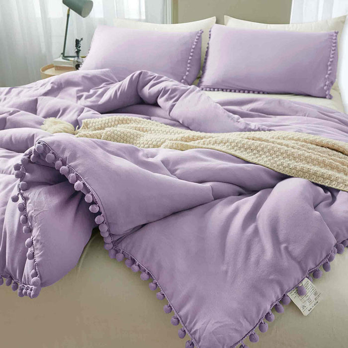 Lavender Comforter Set Queen Size, 3 Piece Boho Pom Fringe Bed Set, All Season Farmhouse Microfiber down Alternative Bedding Comforter with 2 Pillow Shams, Solid Light Purple